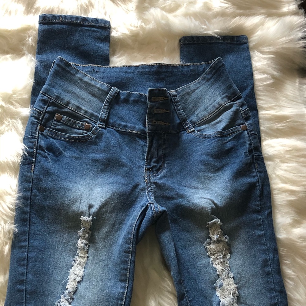 ‼️6 for $20‼️ Bubble Butt Jeans
